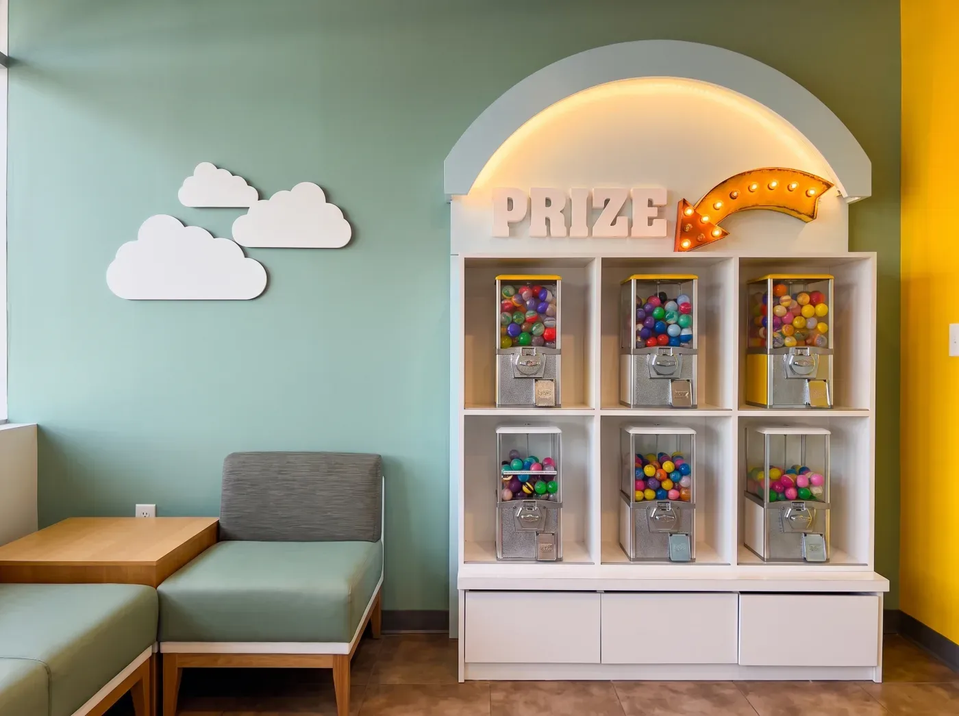 Waiting nook with the prize wall